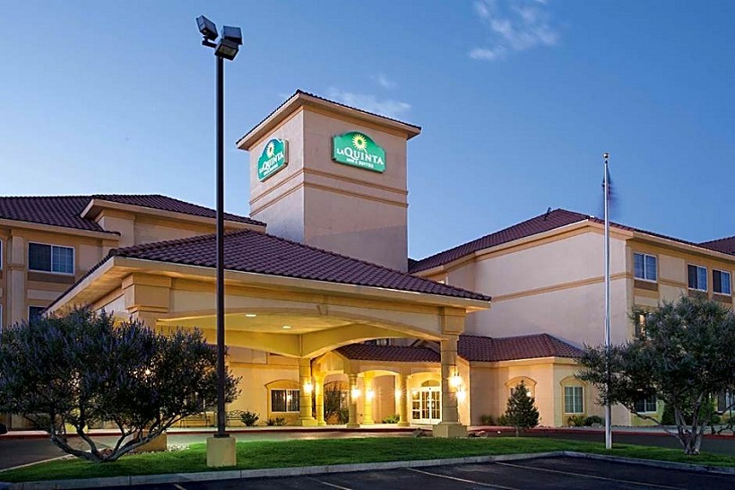 Exterior of La Quinta Inn & Suites Albuquerque Midtown in Albuquerque, New Mexico